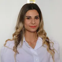 Dilara Topçu
